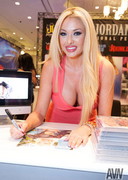 Pornstars at 2014 AEE