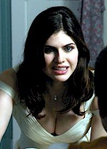 Alexandra Daddario cleavage