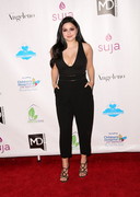 Ariel Winter cleavage