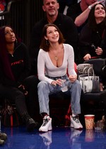 Bella Hadid cleavage