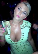 Billie Faiers cleavage