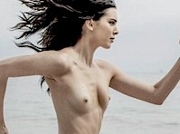 Kendall jenner beach nude