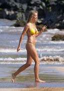 Brooklyn Decker is a bikini babe