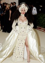 Cardi B cleavage