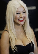 Christina Aguilera cleavage