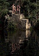 Naked girls diving