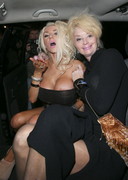 Courtney Stodden drunken nip slip