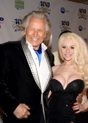 Courtney Stodden cleavage