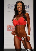Denise Milani bodybuilding