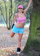 Imogen Thomas working out