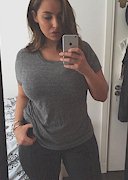 BBW model with giant boobs