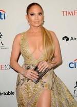 Jennifer Lopez cleavage