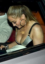 Jennifer Lopez cleavage