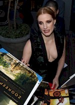 Jessica Chastain downblouse