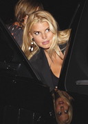 Jessica Simpson cleavage