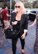 Jessica Simpson cleavage