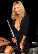 Joanna Krupa nip slip