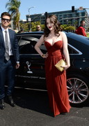 Kat Dennings cleavage