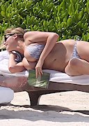 Kate Upton bikini candids