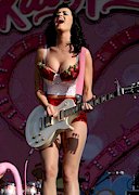 Katy Perry is busty in concert