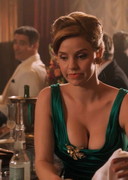 Kelli Garner cleavage