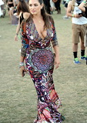 Kelly Brook cleavage at Coachella