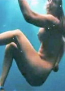 Kelly Brook nude