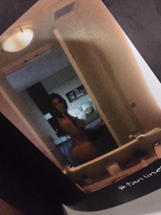 Kim Kardashian nude selfie