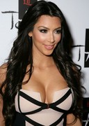 Kim Kardashian cleavage in Vegas