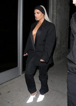 Kim Kardashian braless cleavage