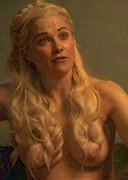 Lucy Lawless topless in Spartacus