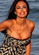 Maria Grazia Cucinotta showing off her boobs in Venice
