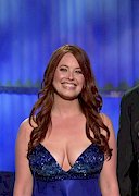 Melissa Archer cleavage