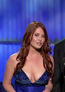 Melissa Archer cleavage