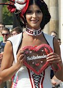 Micaela Schaefer topless Oktoberfest