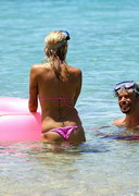 Pamela Anderson bikini pokies