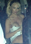 Pamela Anderson nip slip