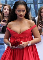 Rihanna cleavage