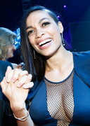 Rosario Dawson cleavage