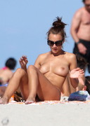 Rosie Jones topless candids