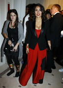 Salma Hayeks cleavage is fashion