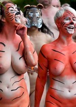 Toger body paint run