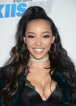 Tinashe cleavage