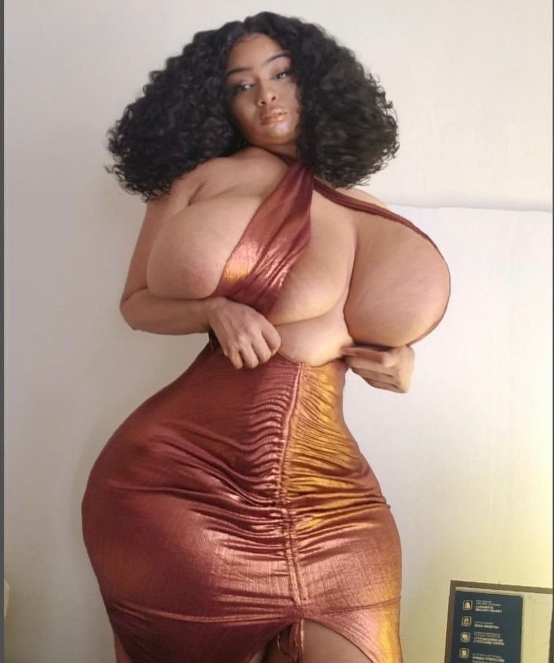 shotglassfullofglitter and her big tits