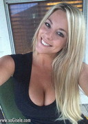 xoGisele self-shot candids