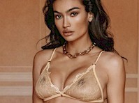 Kelly Gale