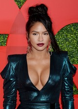 Cassie Ventura cleavage