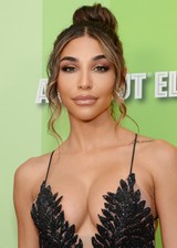 Chantel Jeffries cleavage