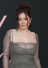 Emma Kenney boobs