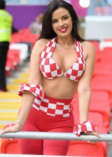 Ivana Knoll World Cup boobs